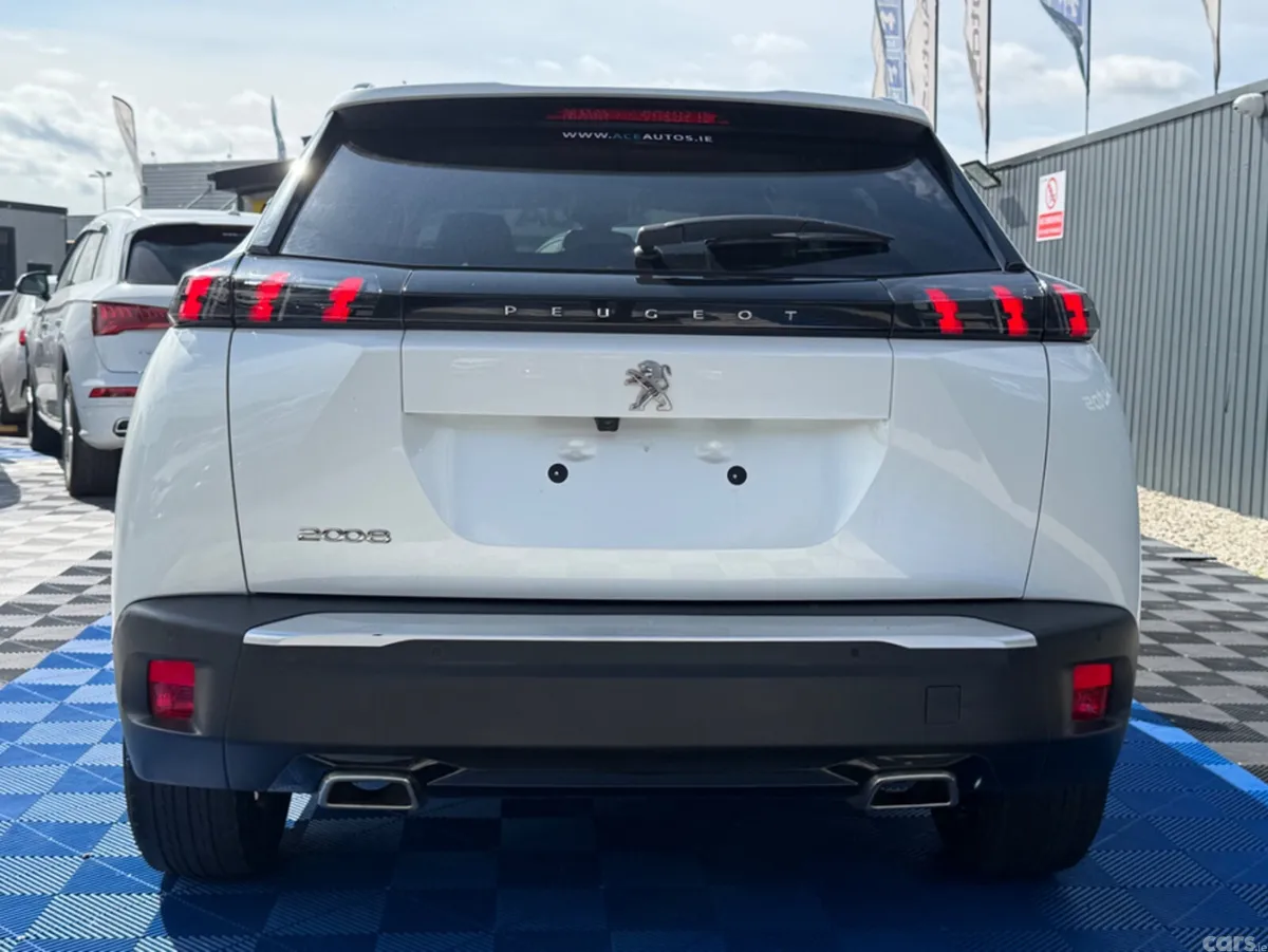 Peugeot 2008 SUV, Petrol, 2021, White