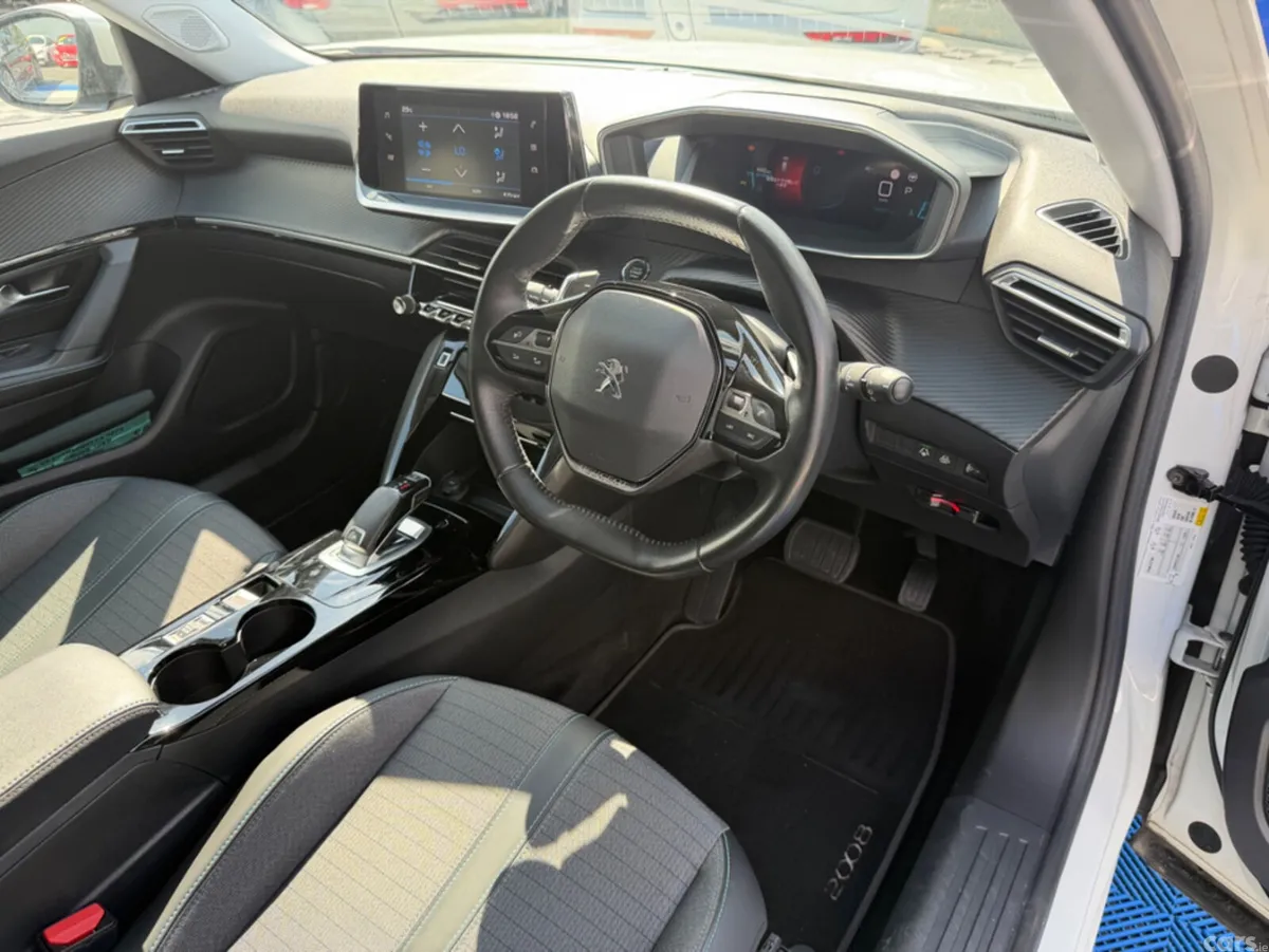 Peugeot 2008 SUV, Petrol, 2021, White