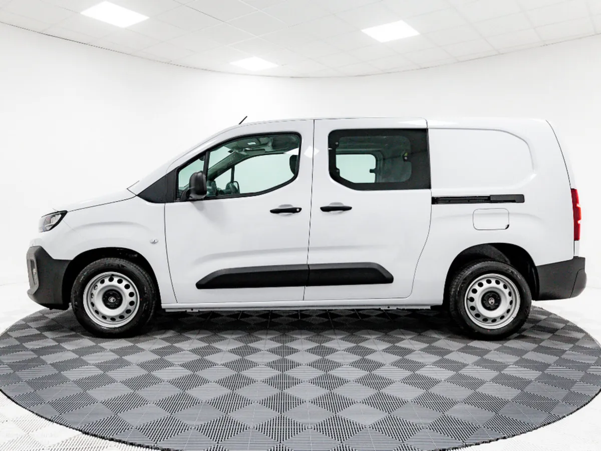 Citroen Berlingo Van, Diesel, 2026, White