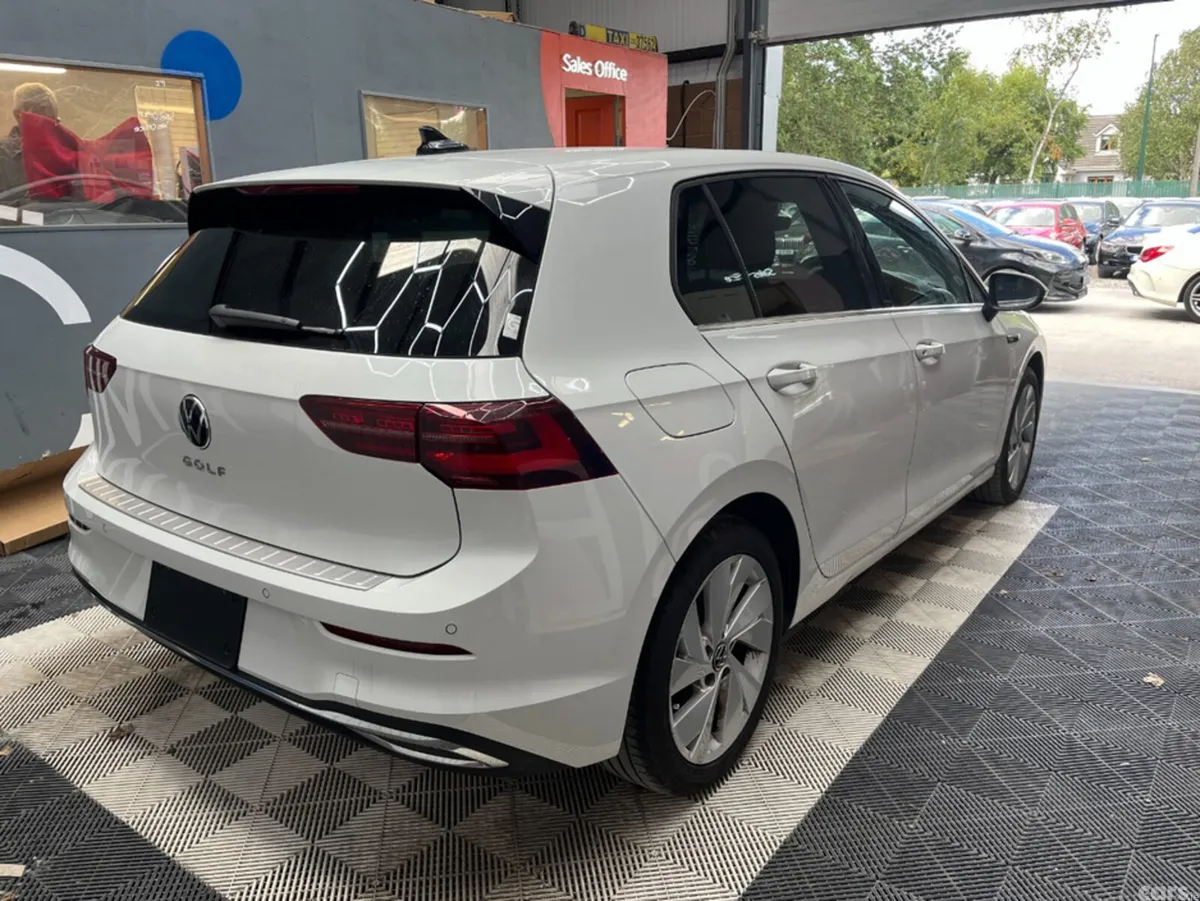 Volkswagen Golf Hatchback, Diesel, 2023, Blue