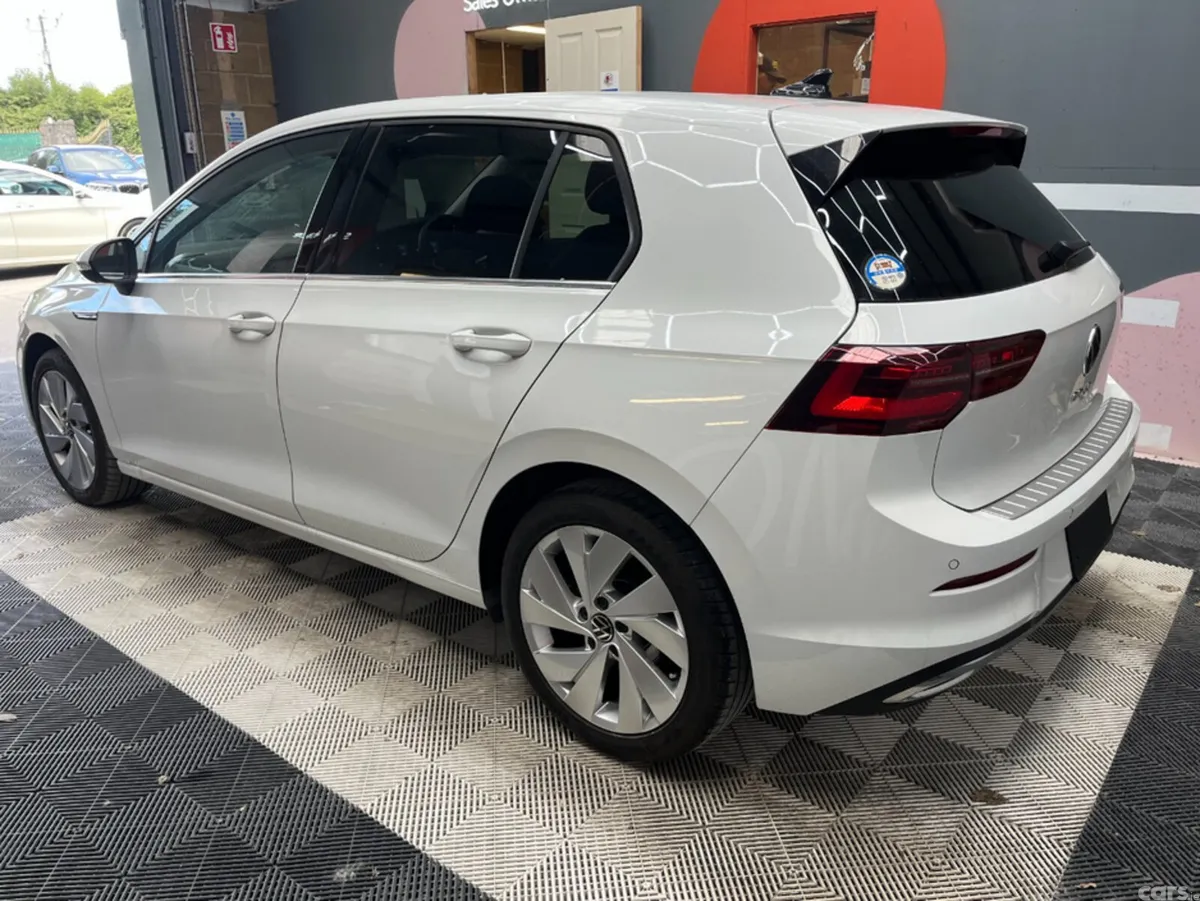 Volkswagen Golf Hatchback, Diesel, 2023, Blue