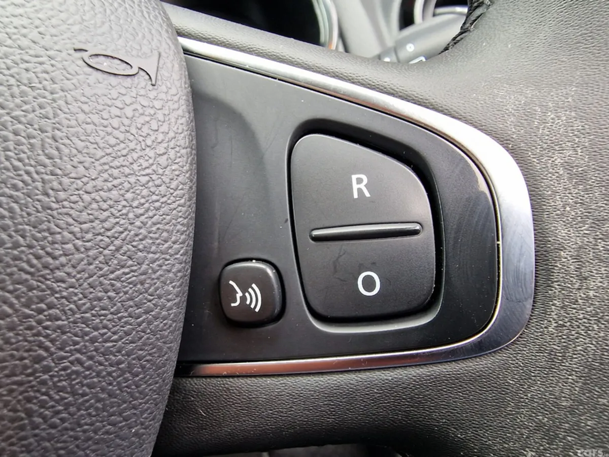 Renault Clio Hatchback, Petrol, 2018, Blue