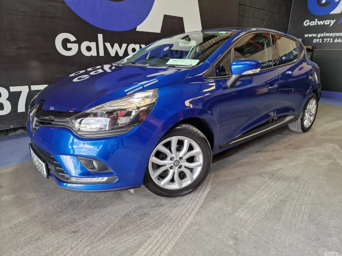 Renault Clio Hatchback, Petrol, 2018, Blue