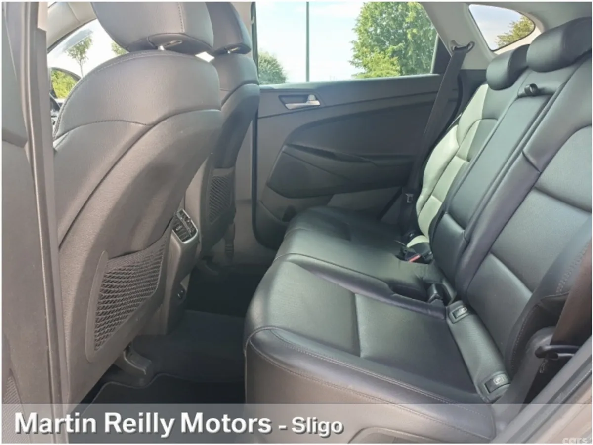 Hyundai Tucson MPV, Diesel, 2019, Brown