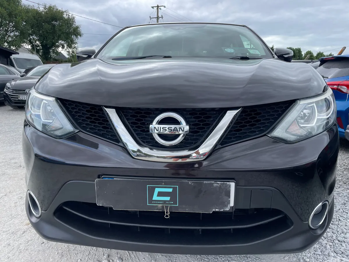 Nissan Qashqai Hatchback, Petrol, 2014, Black