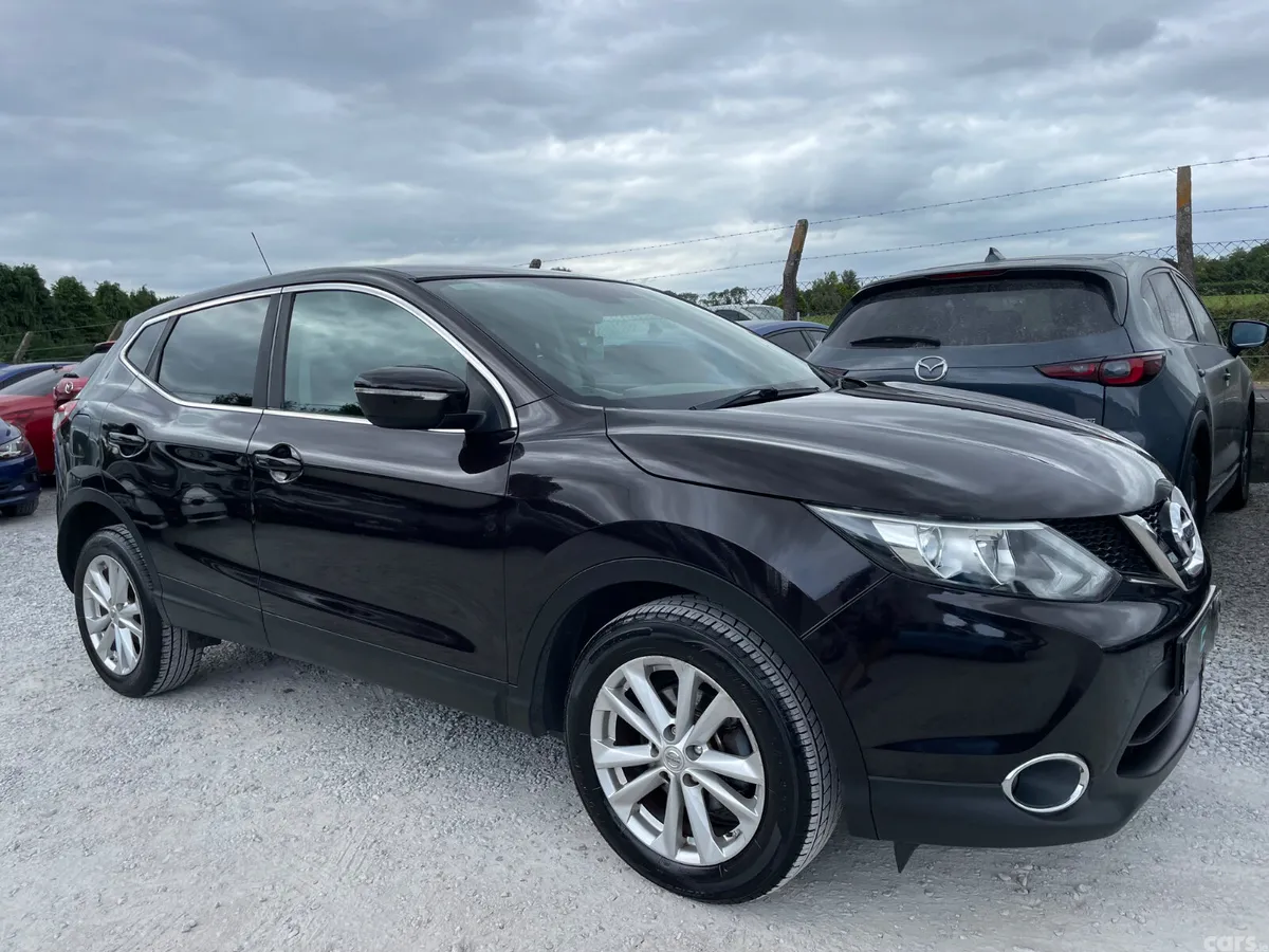 Nissan Qashqai Hatchback, Petrol, 2014, Black