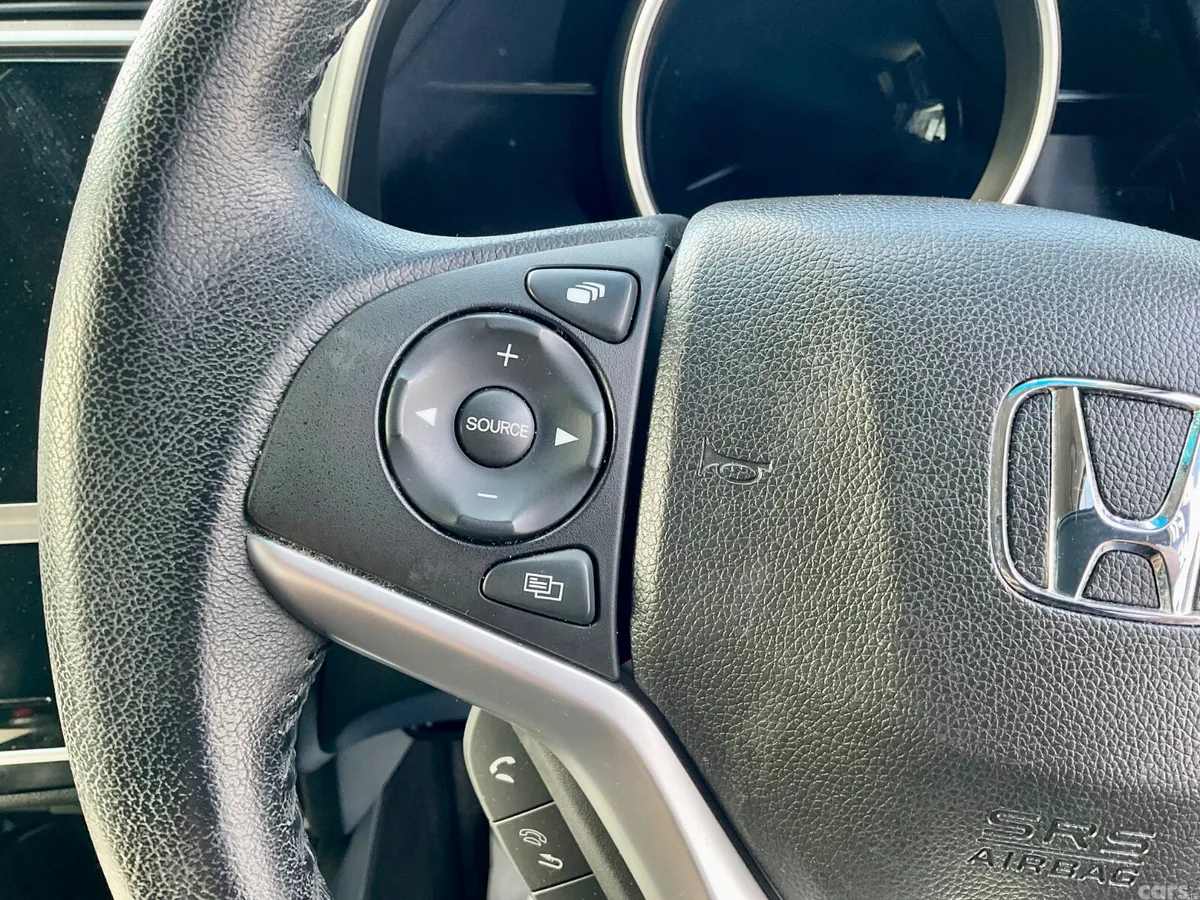 Honda Fit Hatchback, Petrol Hybrid, 2019, Blue