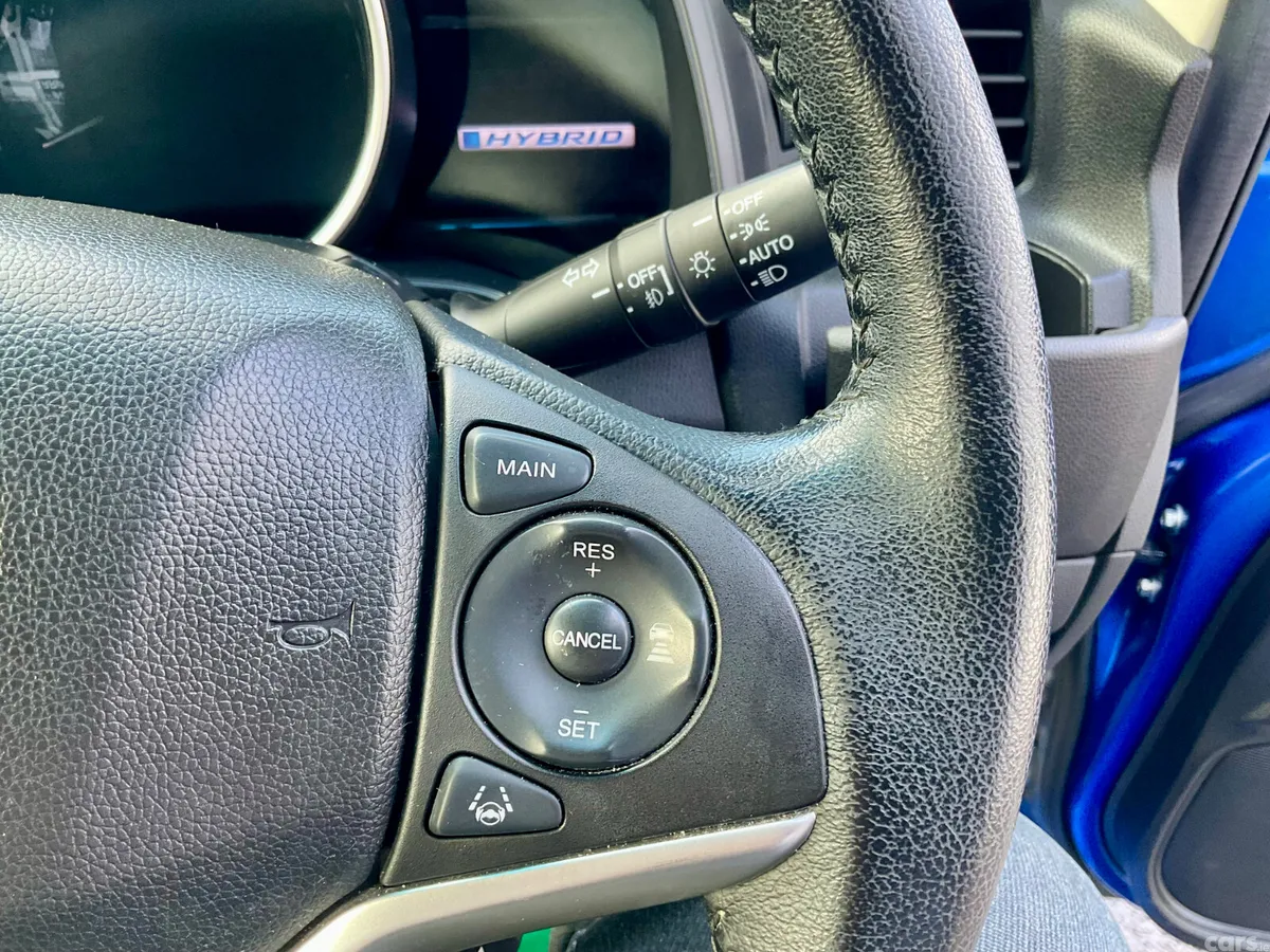 Honda Fit Hatchback, Petrol Hybrid, 2019, Blue