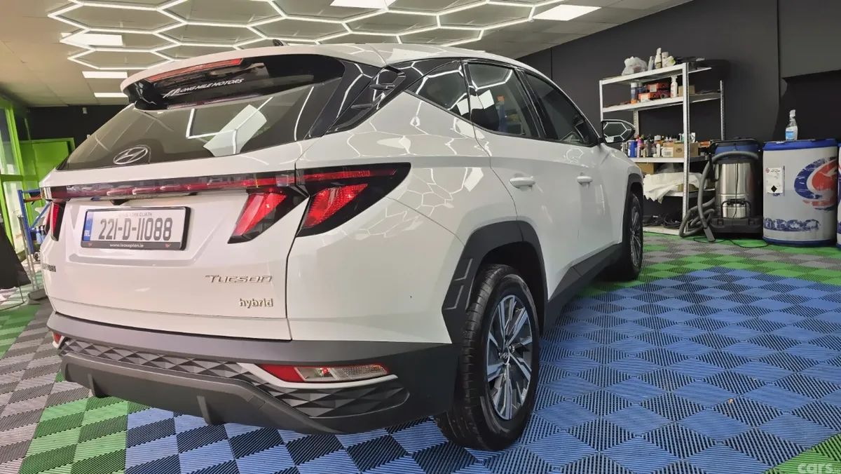 Hyundai Tucson SUV, Petrol Hybrid, 2022, White