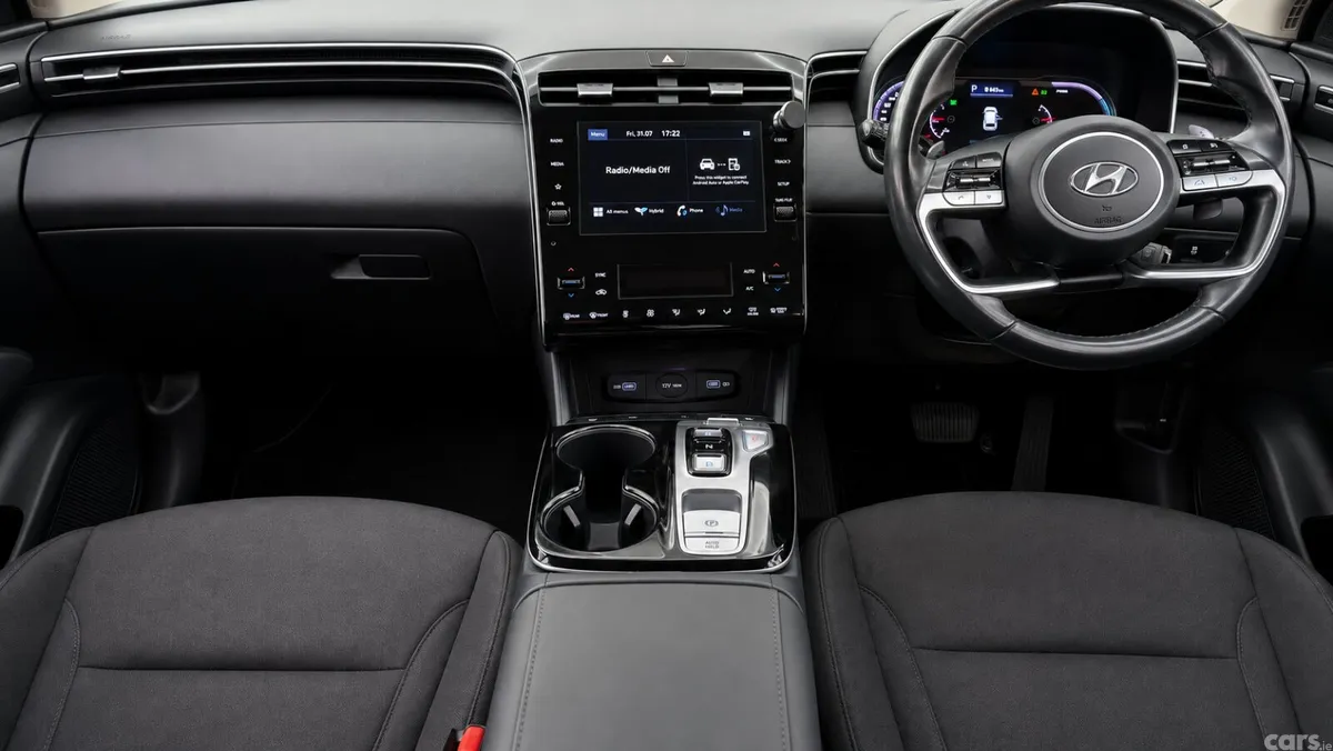 Hyundai Tucson SUV, Petrol Hybrid, 2022, White