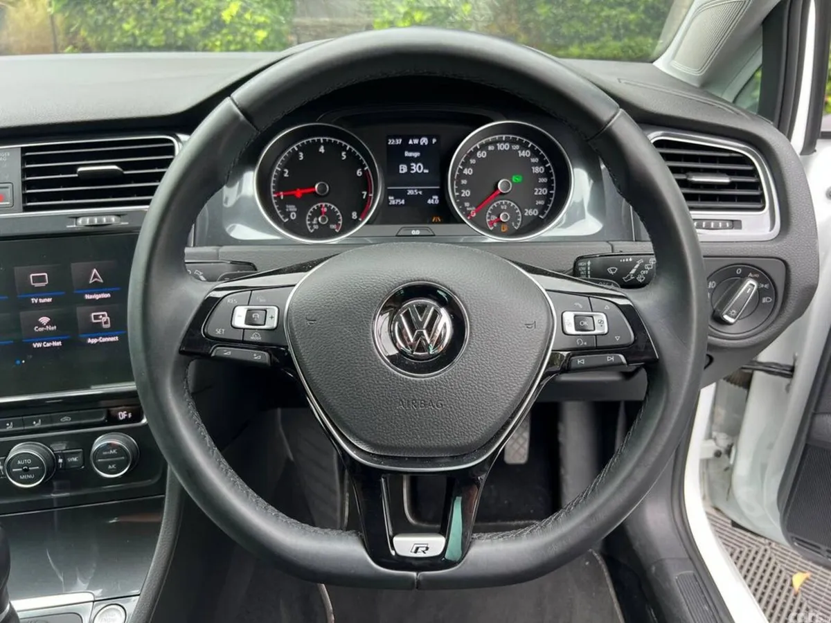Volkswagen Golf Hatchback, Petrol, 2018, Grey