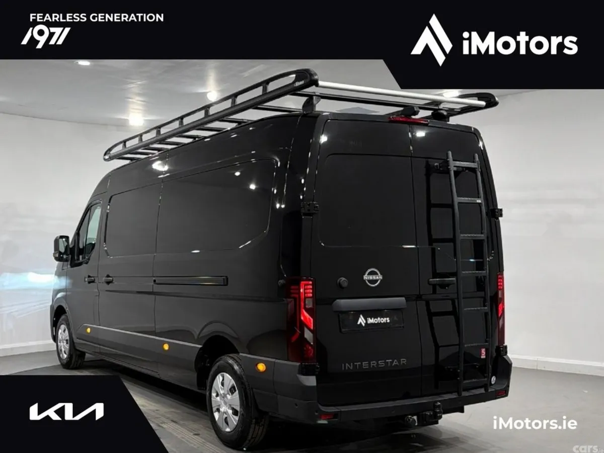 Nissan Interstar Van, Diesel, 2027, Black