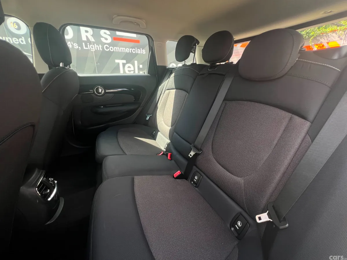 Mini Cooper Hatchback, Diesel, 2019, Green