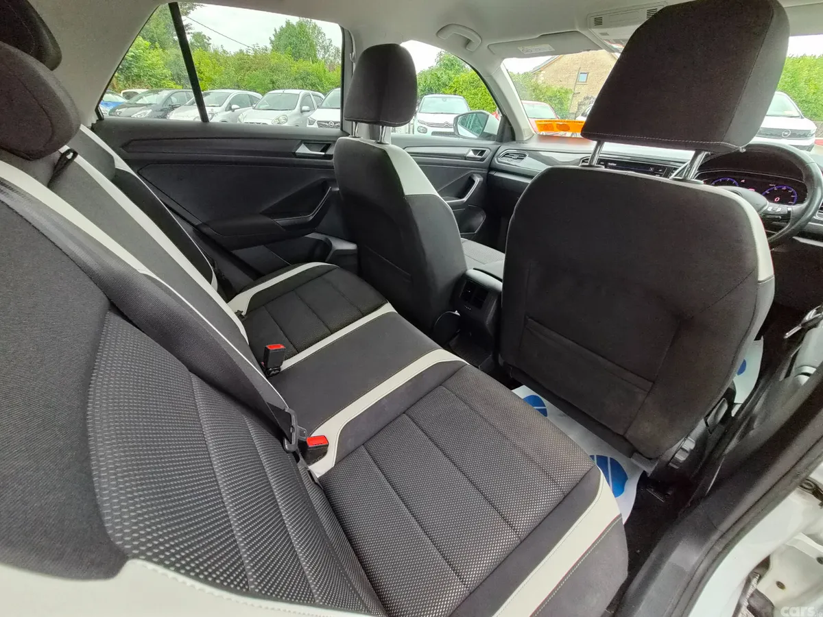 Volkswagen T-Roc SUV, Petrol, 2018, White