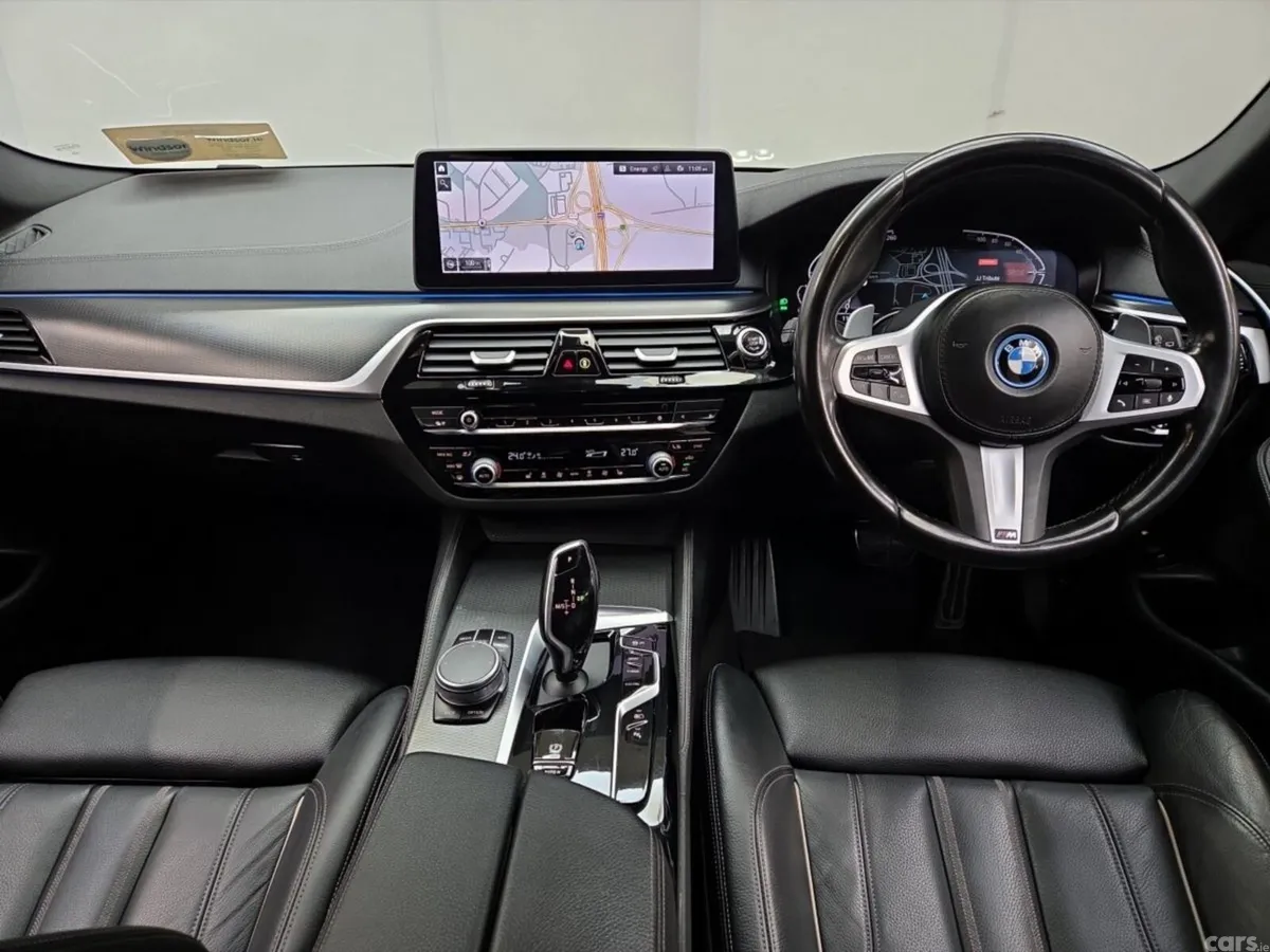 BMW 5-Series Estate, Petrol Plug-in Hybrid, 2023, Grey