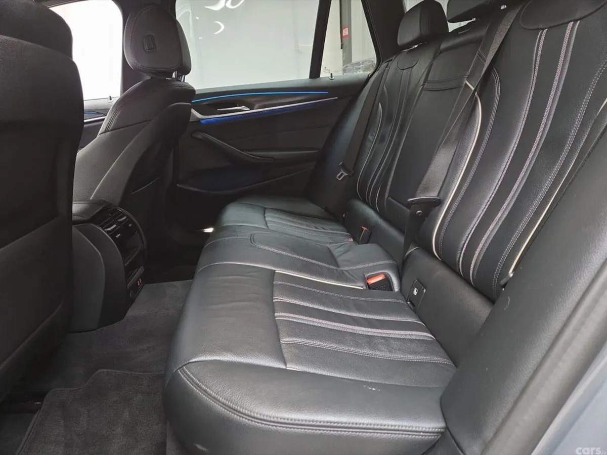 BMW 5-Series Estate, Petrol Plug-in Hybrid, 2023, Grey