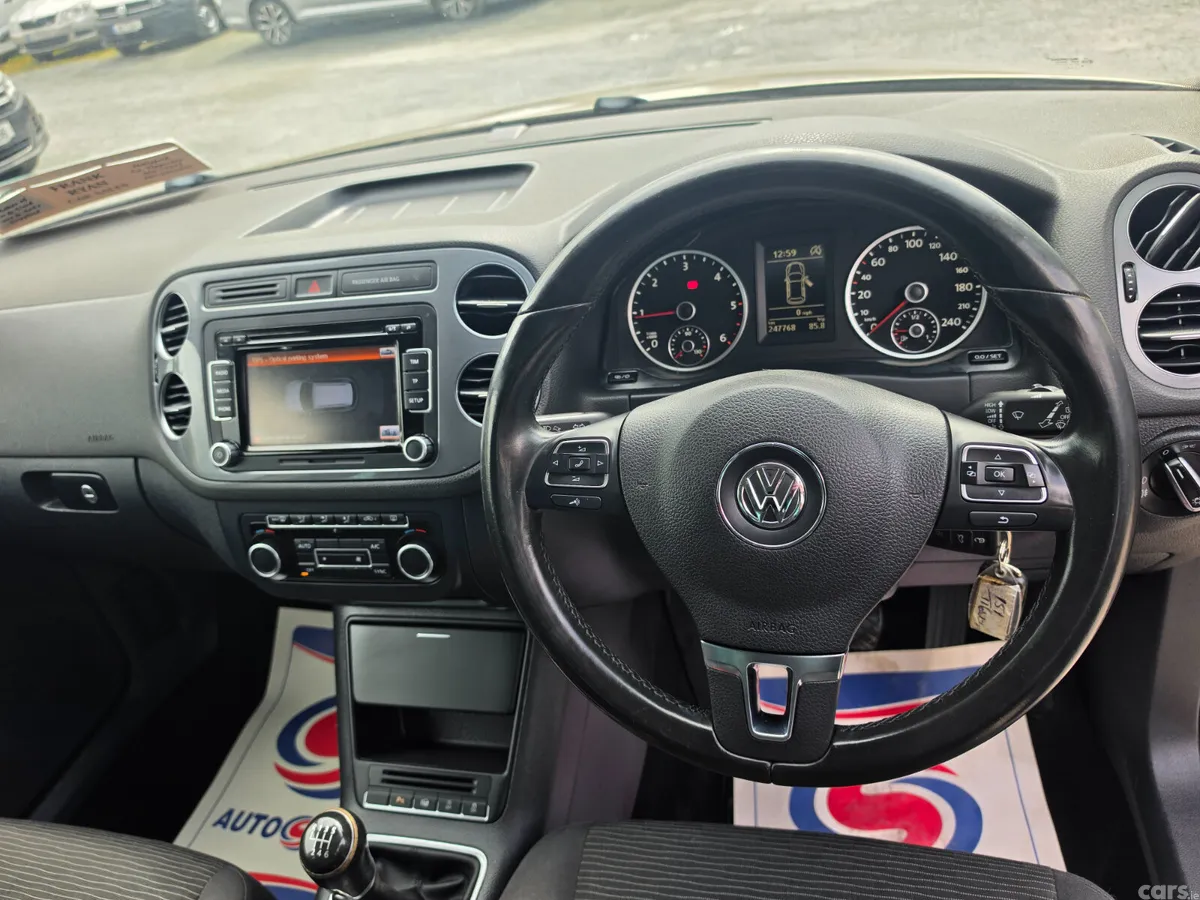Volkswagen Tiguan SUV, Diesel, 2015, Brown