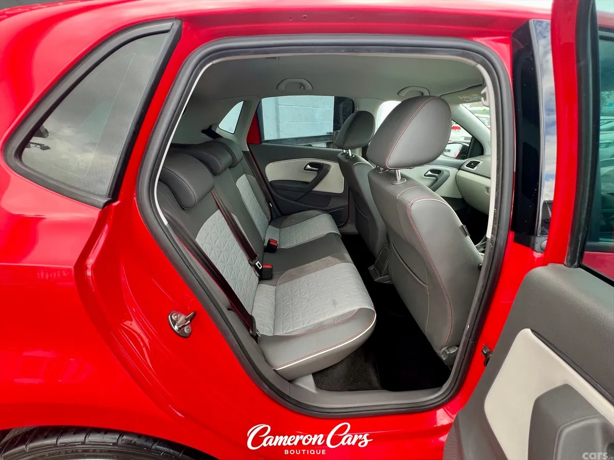 Volkswagen Polo Hatchback, Petrol, 2017, Red