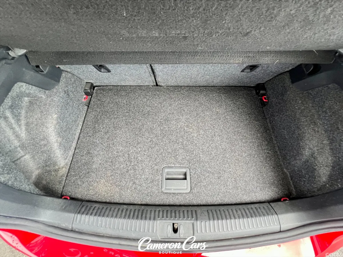 Volkswagen Polo Hatchback, Petrol, 2017, Red