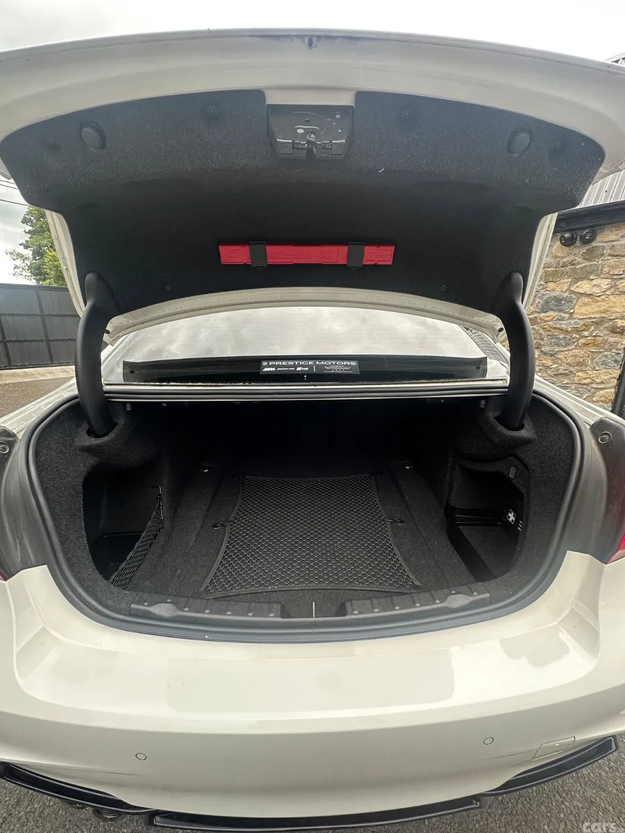 BMW 3-Series Saloon, Diesel, 2017, White