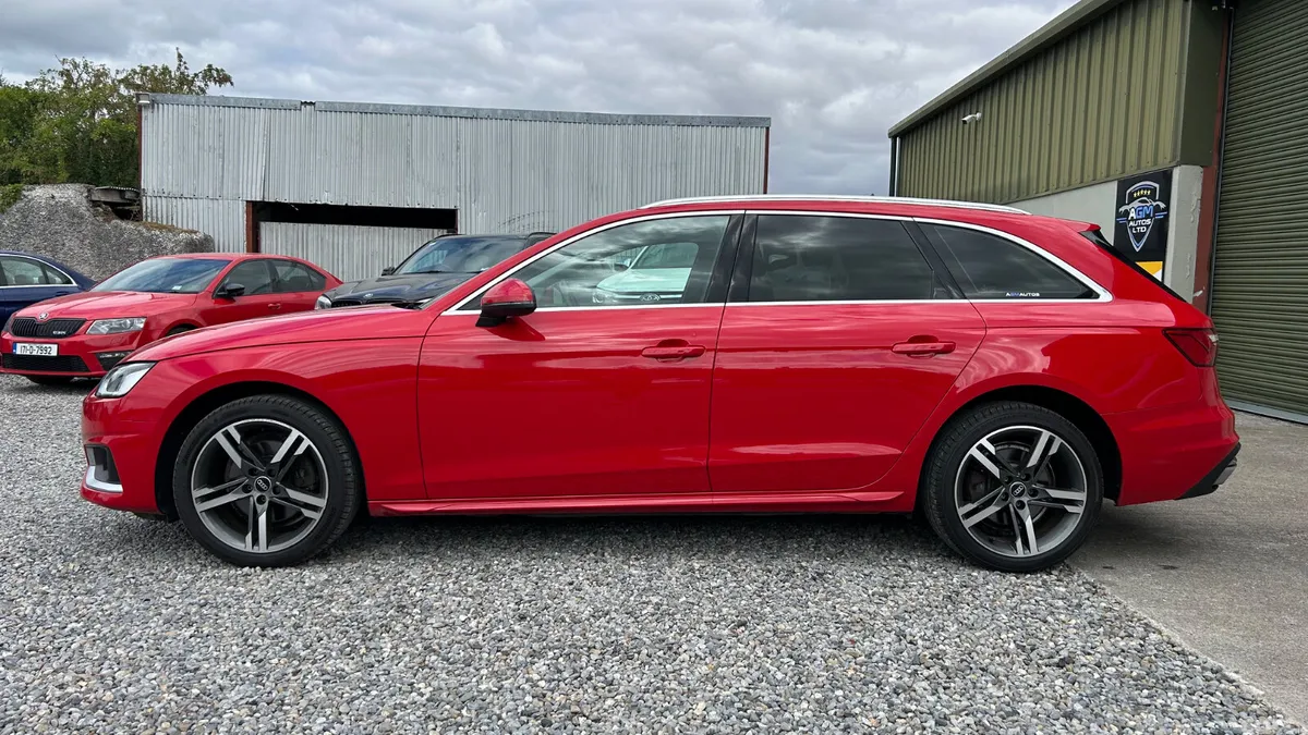 Audi A4 Estate, Diesel, 2022, Red