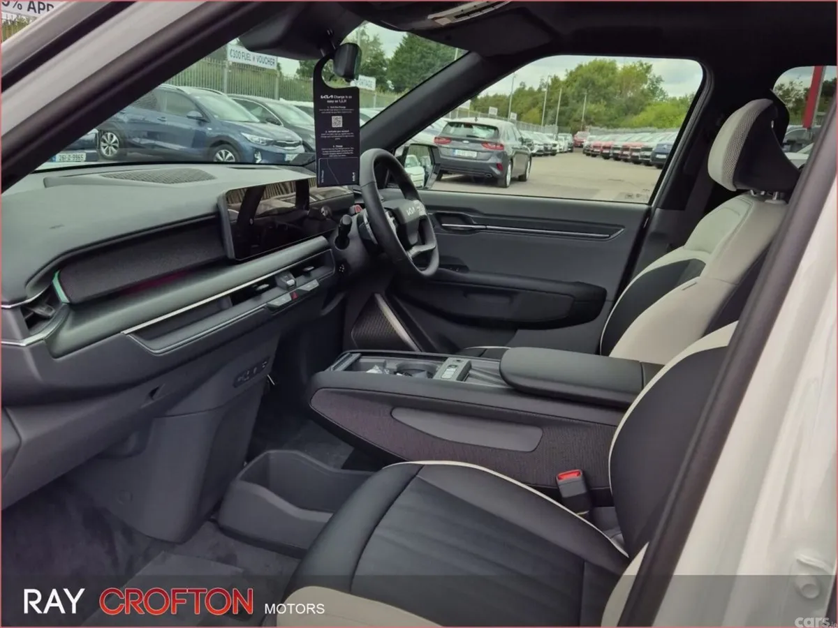 Kia EV9 MPV, Electric, 2026, White
