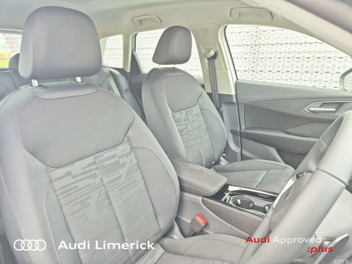 Audi Q3 SUV, Petrol Plug-in Hybrid, 2026, White