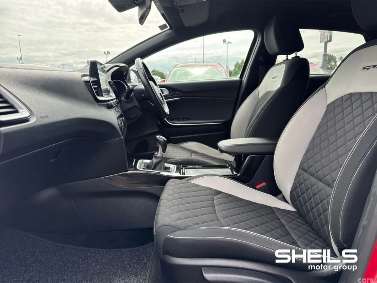 Kia ProCeed Hatchback, Petrol, 2020, Red
