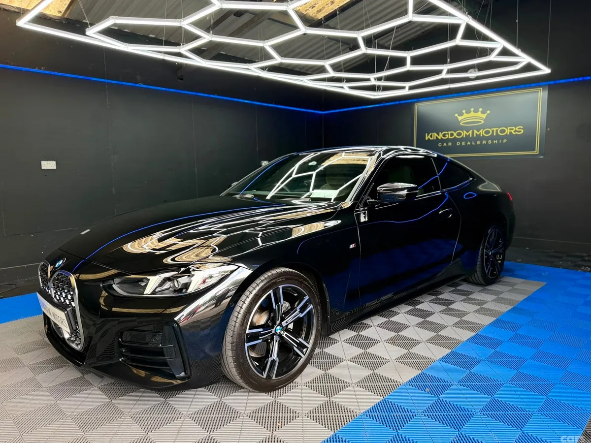 BMW 4-Series Coupe, Petrol, 2025, Black