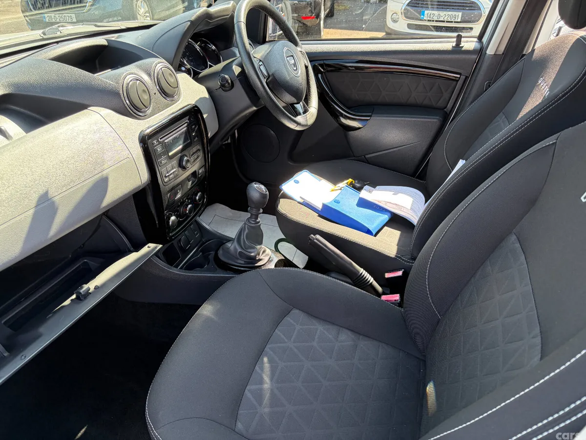 Dacia Duster SUV, Diesel, 2015, White