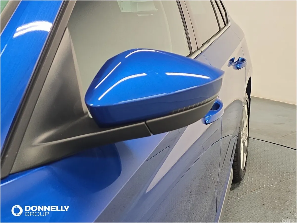 Skoda Kamiq Hatchback, Petrol, 2023, Blue