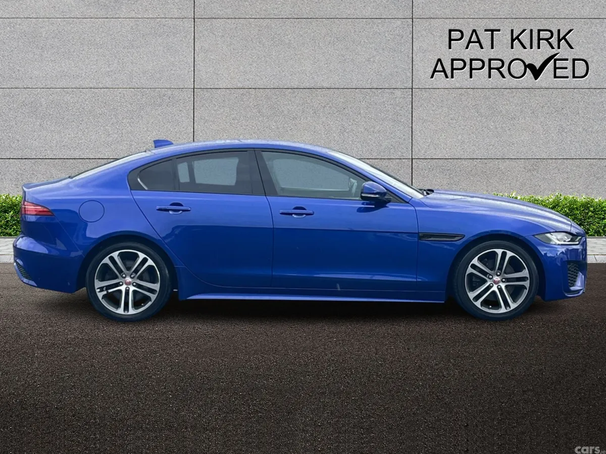 Jaguar XE Saloon, Diesel, 2020, Blue
