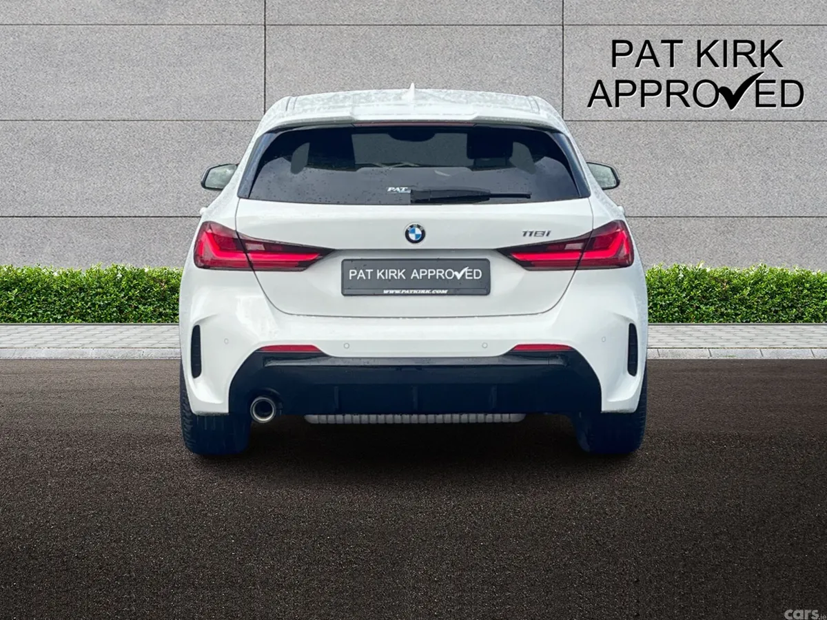 BMW 1-Series Hatchback, Petrol, 2022, White