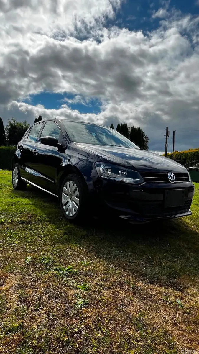 Volkswagen Polo Hatchback, Petrol, 2014, Black