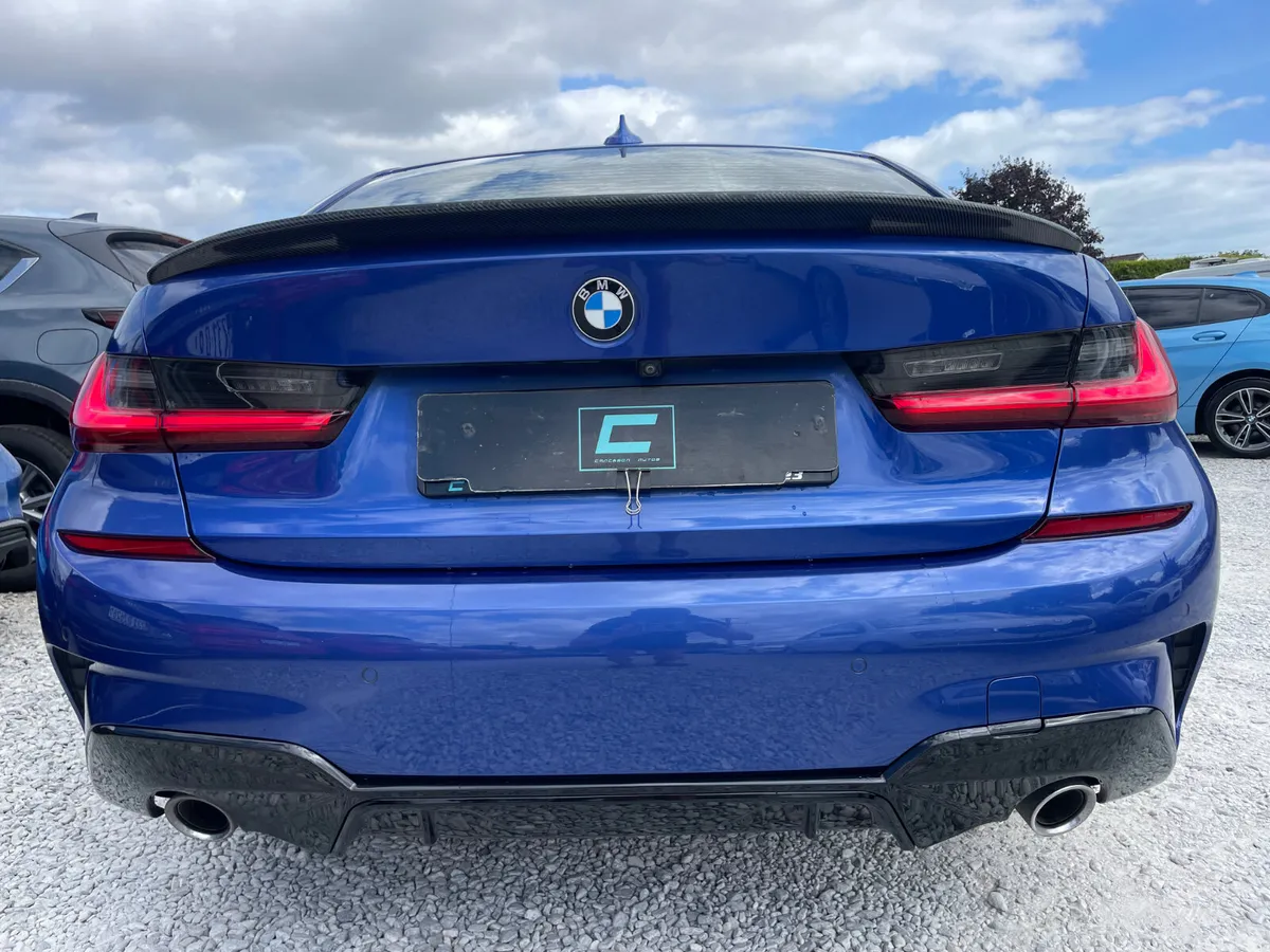 BMW 3-Series Saloon, Diesel, 2019, Blue