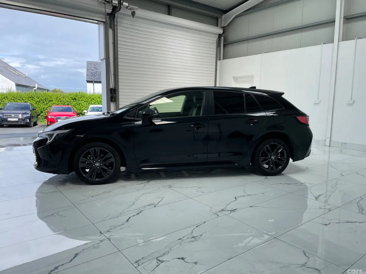 Toyota Corolla Estate, Petrol Hybrid, 2024, Black