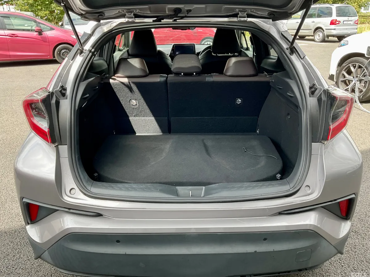 Toyota C-HR Hatchback, Petrol Hybrid, 2017, Silver