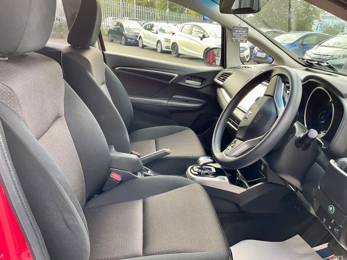 Honda Fit Hatchback, Petrol Hybrid, 2016, Red