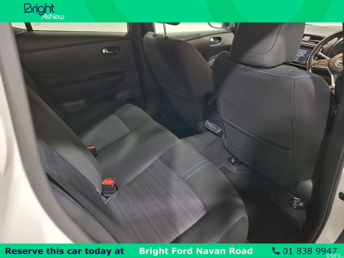 Nissan Leaf Hatchback, Electric, 2025, White