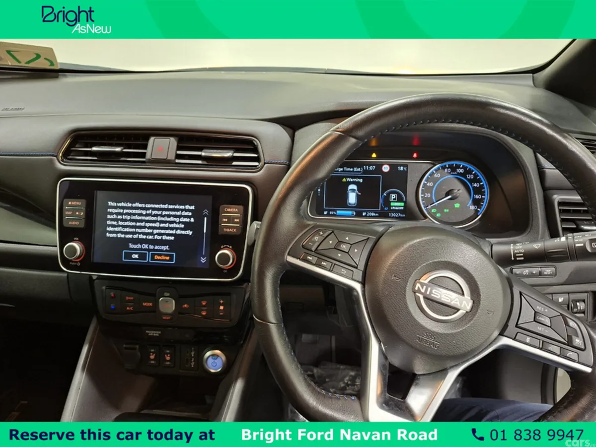 Nissan Leaf Hatchback, Electric, 2025, White