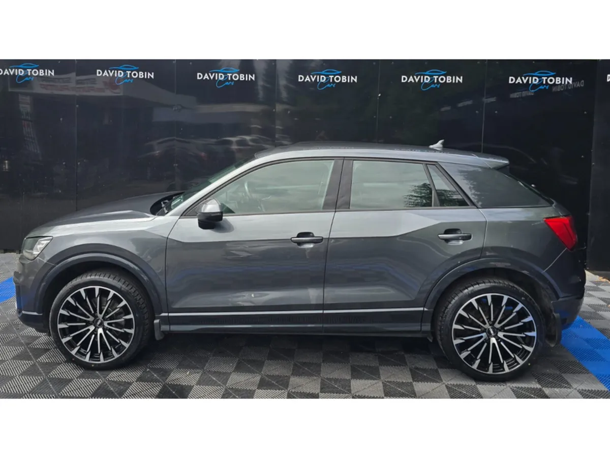 Audi Q2 SUV, Diesel, 2017, Grey