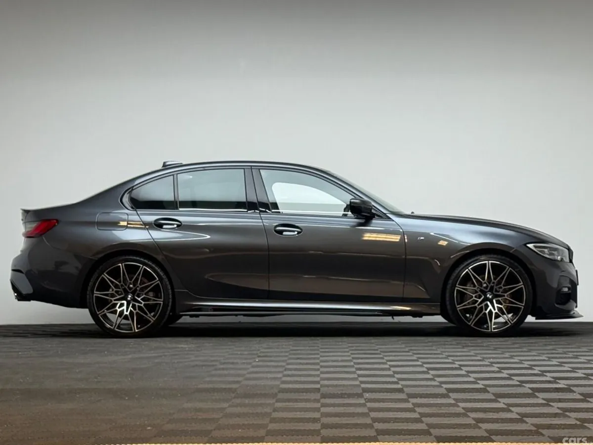 BMW 3-Series Saloon, Petrol Plug-in Hybrid, 2021, Grey