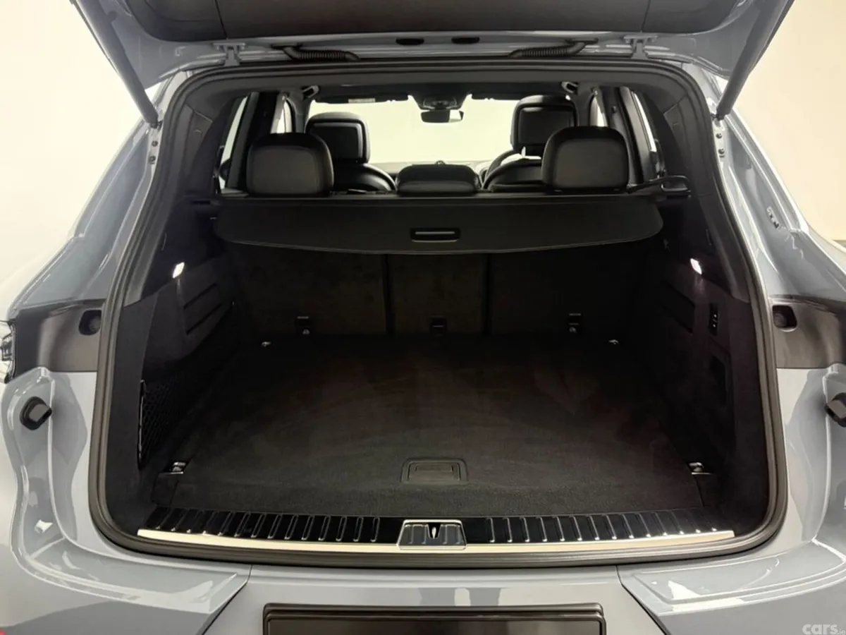 Porsche Cayenne SUV, Petrol Plug-in Hybrid, 2026, Grey
