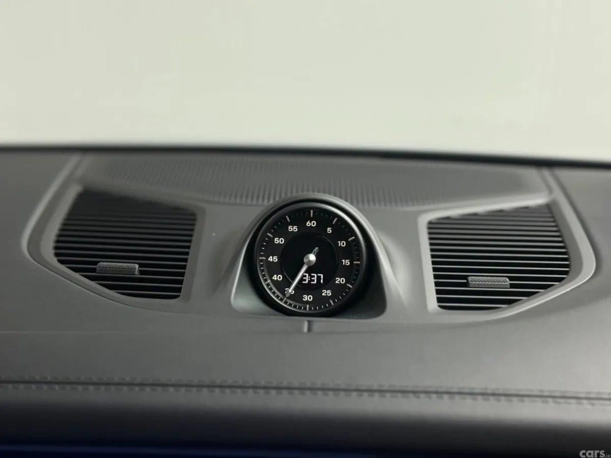 Porsche Cayenne SUV, Petrol Plug-in Hybrid, 2026, Grey