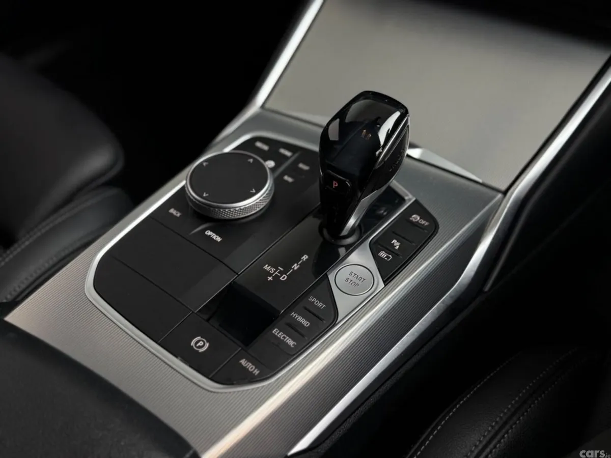 BMW 3-Series Saloon, Petrol Plug-in Hybrid, 2021, Grey
