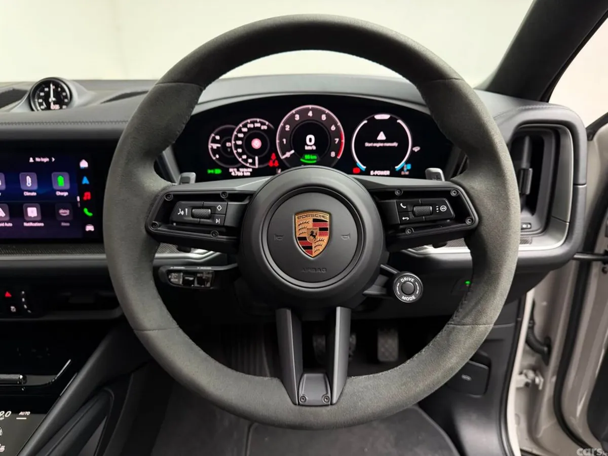 Porsche Cayenne Coupe, Petrol Plug-in Hybrid, 2026, Grey