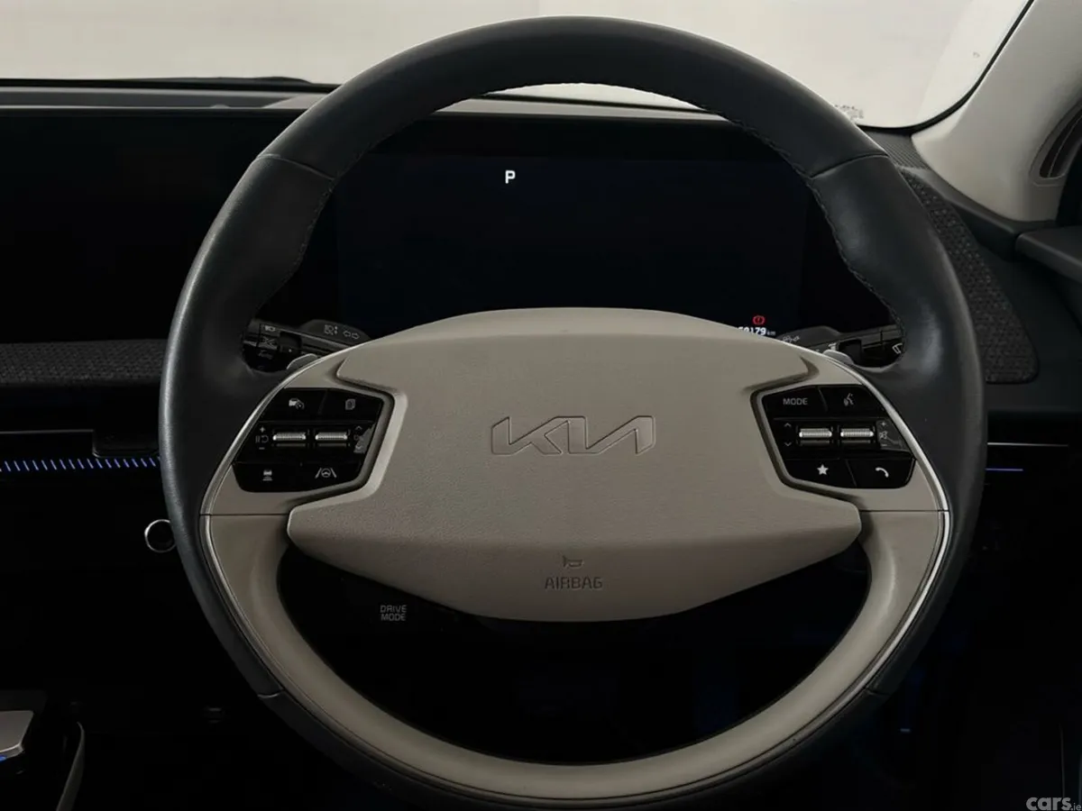 Kia EV6 MPV, Electric, 2024, Black