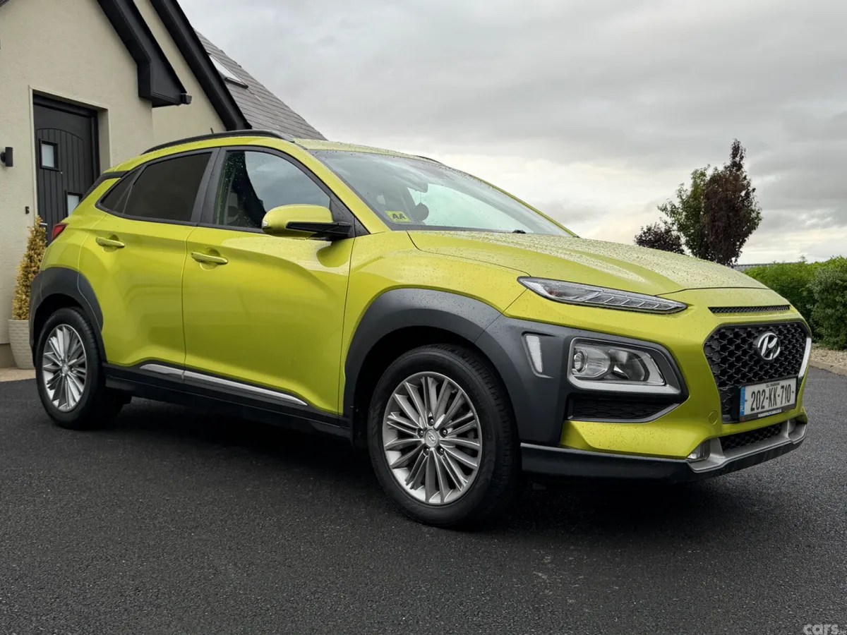 Hyundai KONA MPV, Petrol, 2020, Green