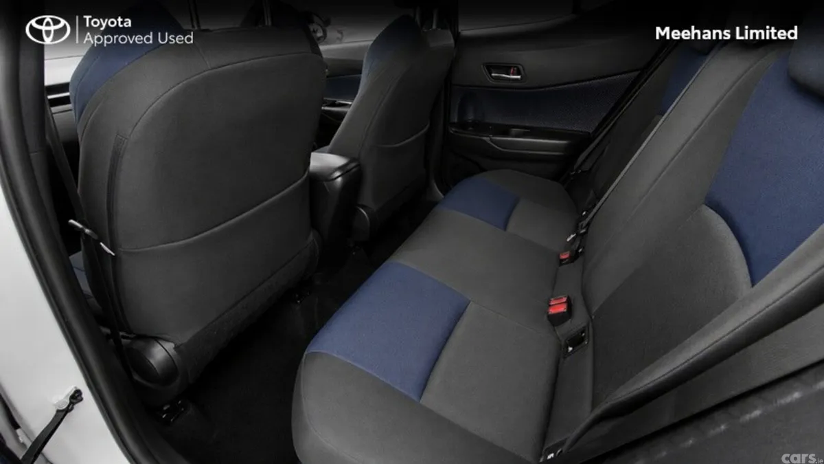 Toyota C-HR SUV, Petrol Hybrid, 2018, White