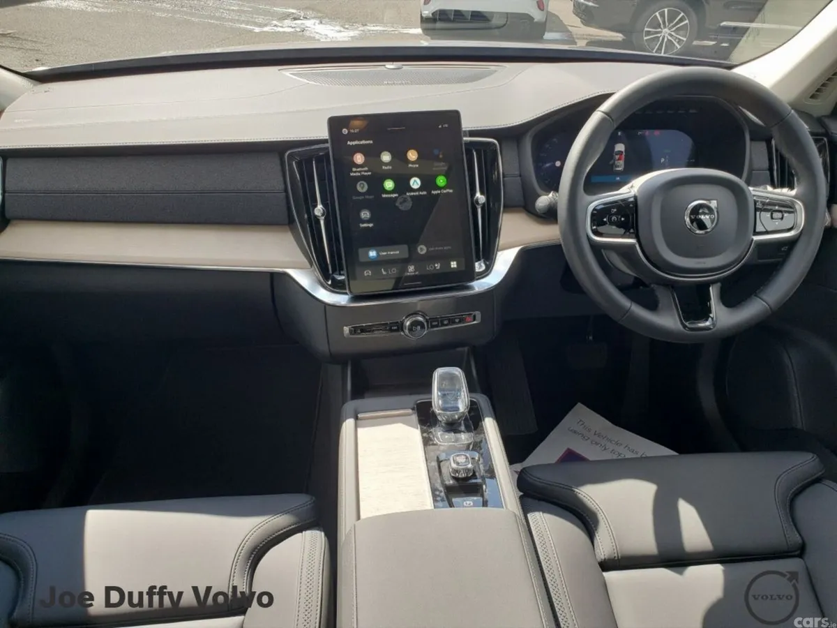 Volvo XC90 SUV, Petrol Plug-in Hybrid, 2026, Silver